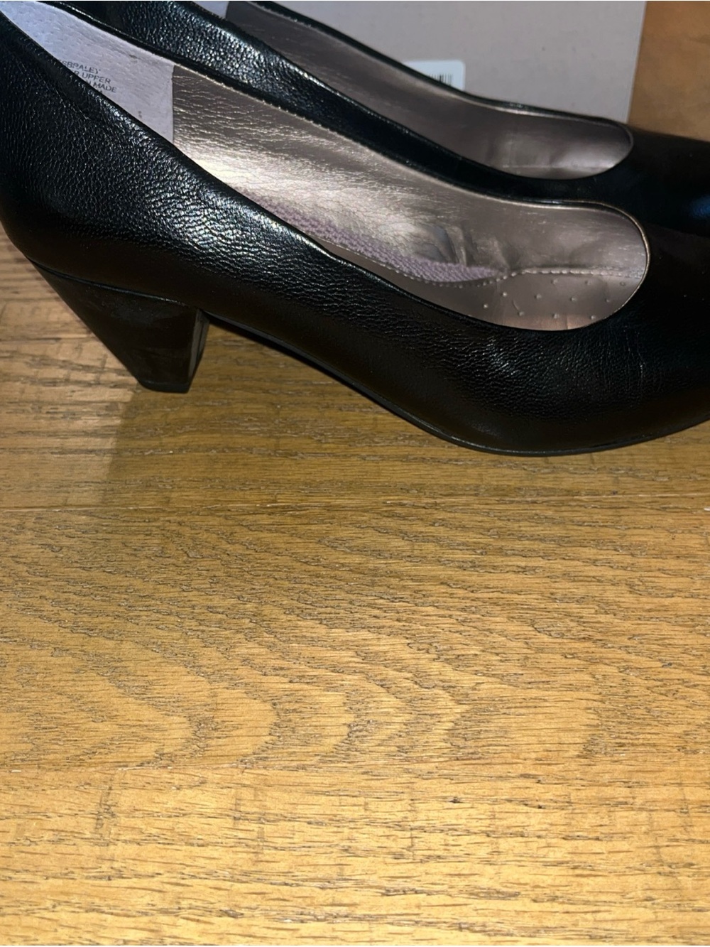 Easy Spirit Women's Black Leather Pumps Size 7.5 Wide Heels - Picture 5 of 12